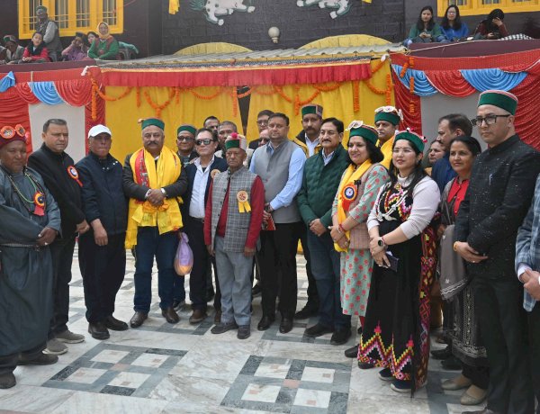 शिक्षा मंत्री रोहित ठाकुर ने रिवालसर में तीन दिवसीय राज्य स्तरीय छेश्चू मेले का किया विधिवत शुभारंभ