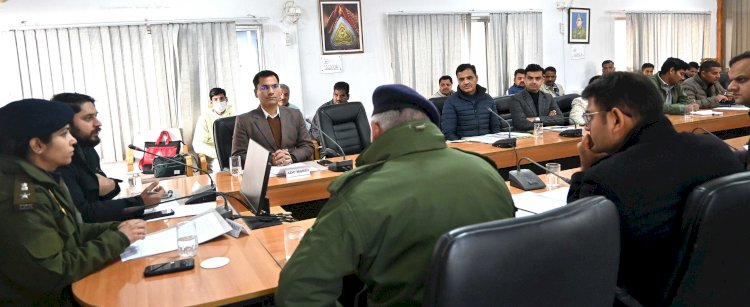 जिला मंडी में नशा उन्मूलन को लेकर जिला स्तरीय एनकॉर्ड समिति की बैठक आयोजित