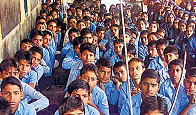 नाहन: सिरमौर के 106 जमा दो स्कूलों में नियमित प्रिंसिपल नही सीनियर प्रवक्ता देख रहे हैं कामकाज....मिनिस्ट्रियल स्टाफ़ के भी लाले..