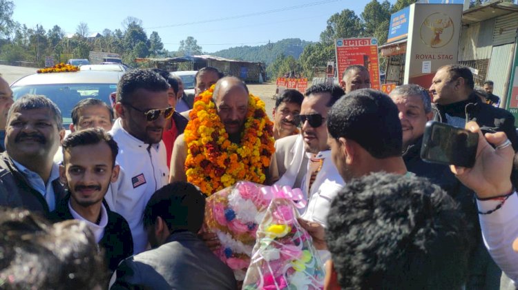 कृषि विपणन बोर्ड के अध्यक्ष कुलदीप सिंह पठानिया का स्वागत