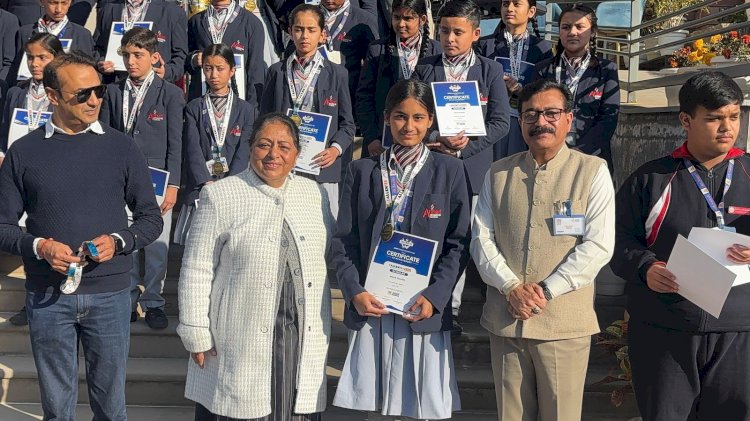 नाहन : अरिहंत इंटरनेशनल विद्यालय में एलन द्वारा विद्यार्थियों को किया गया सम्मानित