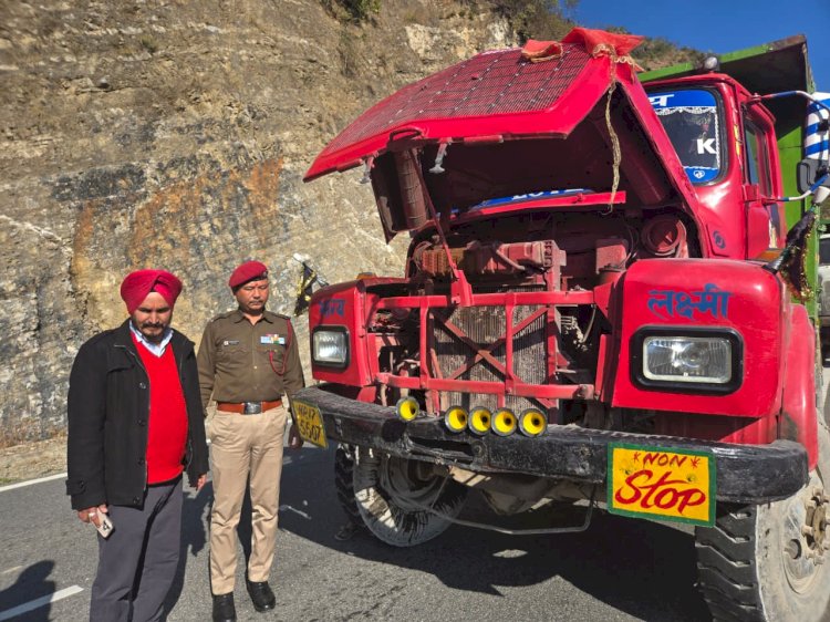 नाहन : आरटीओ ने 5.49 लाख जुर्माना वसूला, यातायात नियमों को ठेंगा दिखाने वाले चालकों पर कसा शिकंजा...