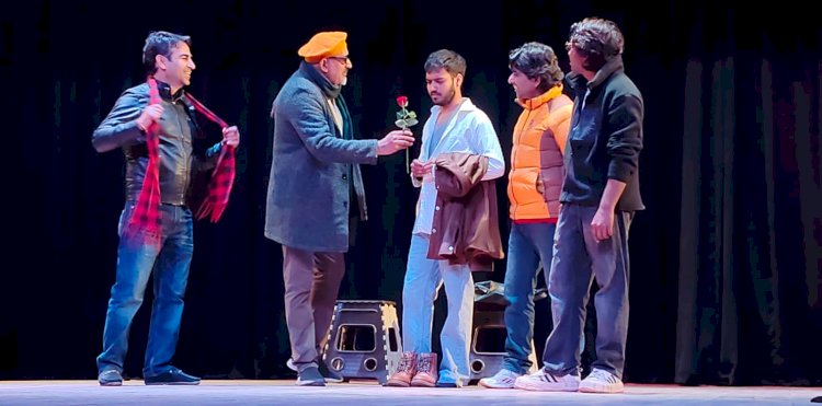 ‘हन्नु हटेला’ से सामाजिक कटाक्ष, ‘सफेद पाला’ का संदेश और ‘अर्धनारीश्वर’ की संवेदना