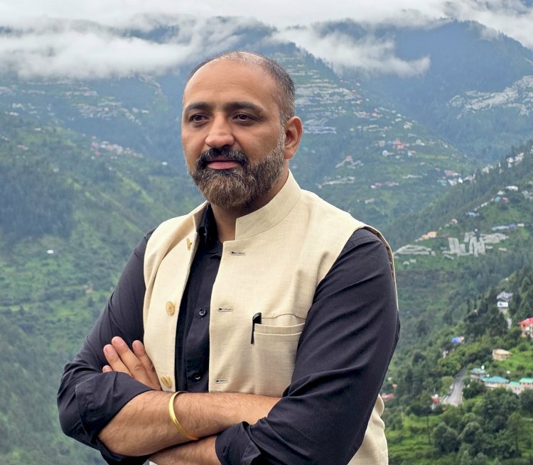 फास्टैग के नाम पर जनता पर नया टैक्स बोझ — पर्यटन विरोधी और महंगाई बढ़ाने वाली नीति” : कर्ण नंदा