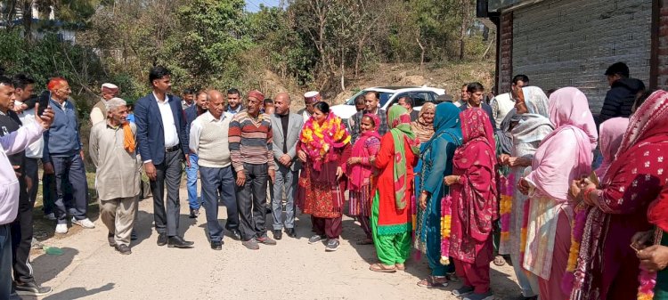 प्राकृतिक खेती को अपनाकर बढाएं अपनी आय : कमलेश ठाकुर