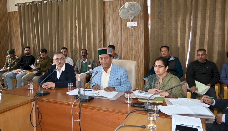 मंत्री जगत सिंह नेगी ने की वन अधिकार अधिनियम, राजस्व मामले तथा आपदा की समीक्षा बैठक की अध्यक्षता