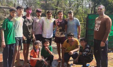 अतिरिक्त उपायुक्त ओम कांत ठाकुर ने अपराजिता बाल आश्रम में बच्चों संग मनाई होली