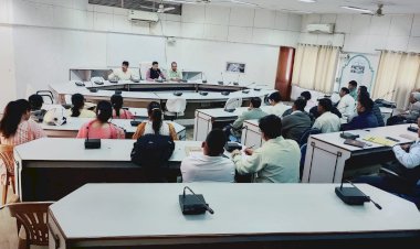 स्वामित्व योजना के तहत कार्यों की प्रगति को लेकर समीक्षा बैठक आयोजित