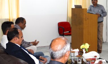 औद्यानिकी एवं वानिकी महाविद्यालय, थुनाग, गोहर (गुढ़Iहरी) में विशेषज्ञ व्याख्यान