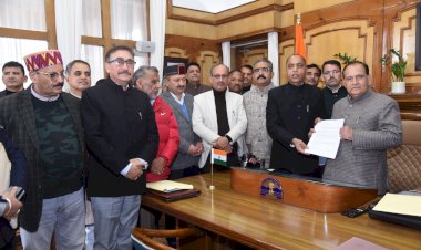 मुख्यमंत्री ने तीन साल सदन के भीतर और बाहर झूठ बोलकर ही बिताए: जयराम ठाकुर