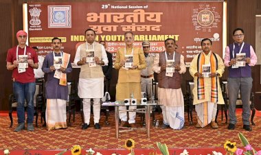 नागपुर में राज्यपाल ने भारतीय युवा संसद के राष्ट्रीय सत्र को किया संबोधित