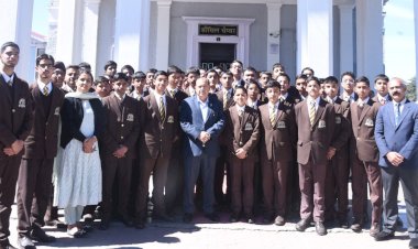 सौहार्द, सामंजस्य तथा सदस्यों के सहयोग से चलता है सदन, छात्रों के साथ संवाद के दौरान बोले विधान सभा अध्यक्ष कुलदीप सिंह पठानियां।