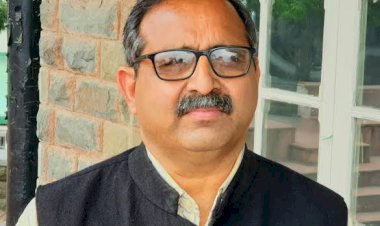 विक्रमादित्य सिंह का विकास का दावा खोखला – केंद्र की योजनाओं का श्रेय लेने की होड़ : रणधीर