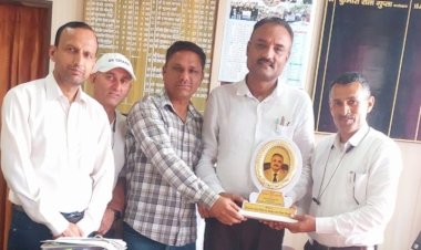 नाहन: 3 प्रतिशत वेतन कटौती का विरोध किया प्रवक्ता संघ ने, डीए की आस थी, झटका लगा कटौती के नाम पर...