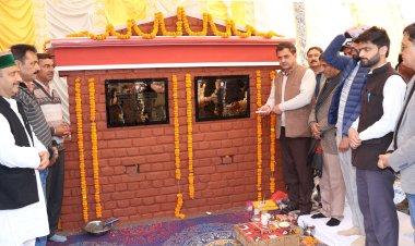 प्रदेश सरकार द्वारा कार्यान्वित की जा रही योजनाएं भविष्य के विकास का आधार - संजय अवस्थी