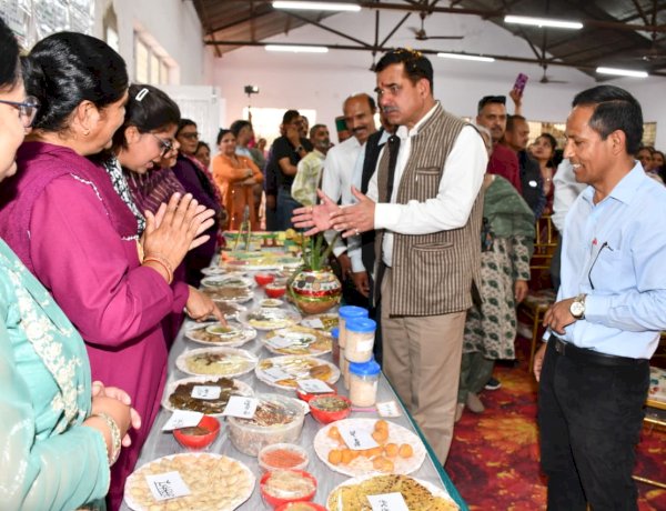 प्रदेश सरकार महिलाओं को सभी क्षेत्रों में कर रही समान अवसर प्रदान - संजय अवस्थी