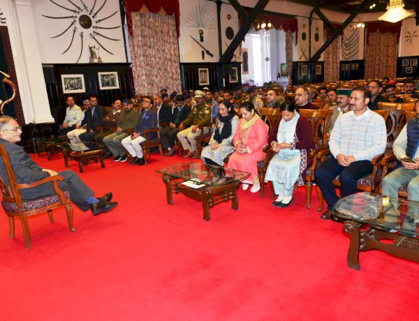 शहीद दिवस पर राज्यपाल कविन्द्र गुप्ता ने शहीद भगत सिंह, शहीद सुखदेव और शहीद राजगुरु को श्रद्धांजलि अर्पित की