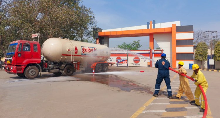 आईओसीएल एलपीजी बॉटलिंग प्लांट रायपुर सहोडां में मॉक ड्रिक आयोजित
