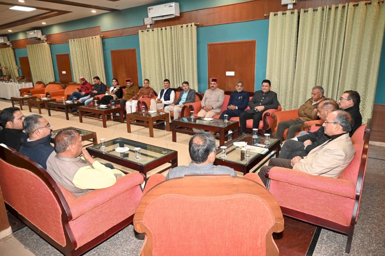 शिमला में भाजपा विधायक दल की बैठक, कांग्रेस सरकार की विफलताओं को सदन में बेनकाब करने की बनी रणनीति
