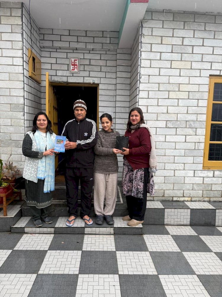 सदर क्षेत्र में घर-घर जाकर बांटे औषधीय महत्व के अश्वगंधा के पौधे