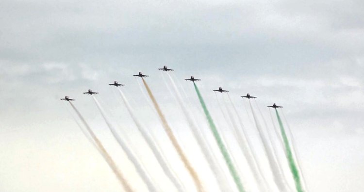 वायु सेना के एयर शो के दूसरे दिन भी उमड़े हजारों लोग