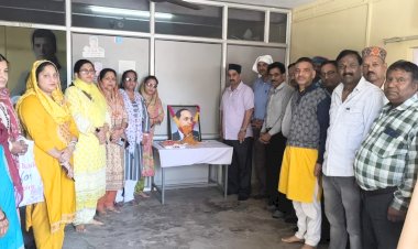 भीमराव अंबेडकर जयंती पर रैत में श्रद्धांजलि कार्यक्रम, केवल सिंह पठानिया ने अर्पित किए पुष्प