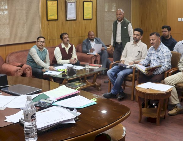 कसोल में ठोस कचरा प्रबंधन  प्लांट को जल्द क्रियाशील करने के लिए बैठक आयोजित