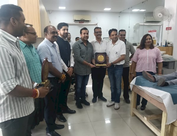 नाहन : रोटरी क्लब नाहन ने किया जिला आयुर्वेदिक अधिकारी का स्वागत