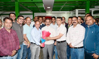 राज्य सरकार कर्मचारियों के कल्याण के लिए प्रतिबद्धः मुख्यमंत्री एचपीएसएमए के प्रतिनिधिमंडल ने  की भेंट