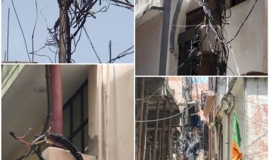 नाहन: वार्ड नं 9 की कुम्हार गली में खंबों पर तारो का मकड़जाल, लटकी है करंट की नंगी सर्विस लाइने, हादसों को न्योता..