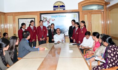 प्रदेश सरकार विद्यार्थियों को उच्च शिक्षा के लिए एक प्रतिशत ब्याज पर दे रही ऋण सुविधा: मुख्यमंत्री
