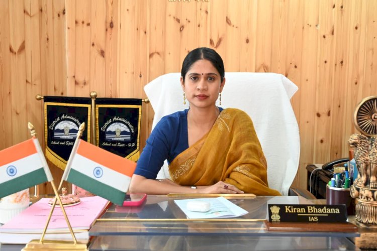 दारचा-सरचू मार्ग हल्के वाहनों के लिए वहाल ,तीन दिन बाद भारी वाहनों की आवाजाही भी होगी शुरू :  उपायुक्त किरण भड़ाना