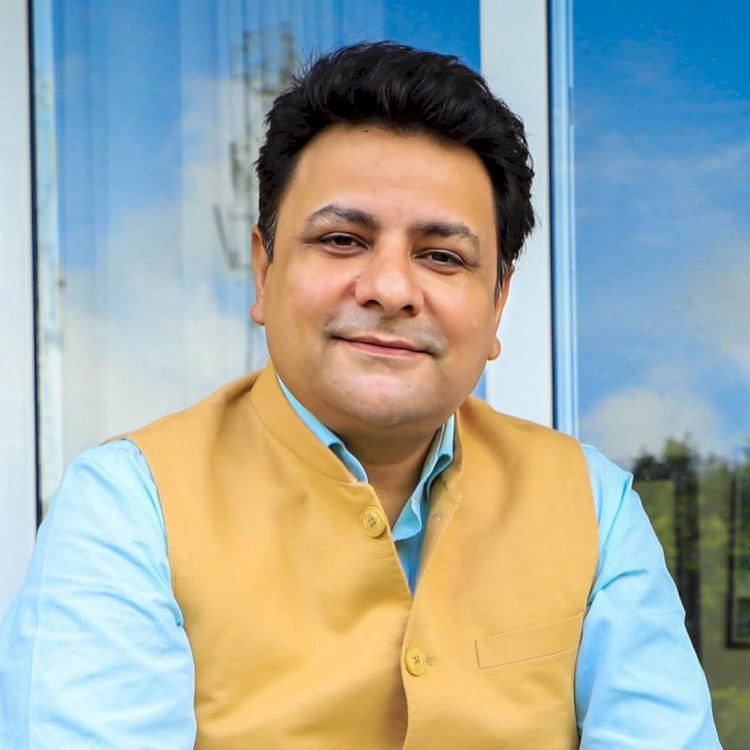क्रैक अकादमी और रियल एस्टेट घोटाले का क्या है संबंध, सरकार दे जवाब : सुधीर शर्मा