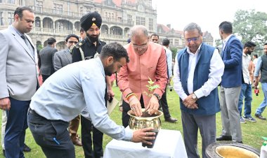 भारत की महान कलात्मक परंपराओं में कांगड़ा लघु चित्रकला का विशिष्ट स्थानः राज्यपाल
