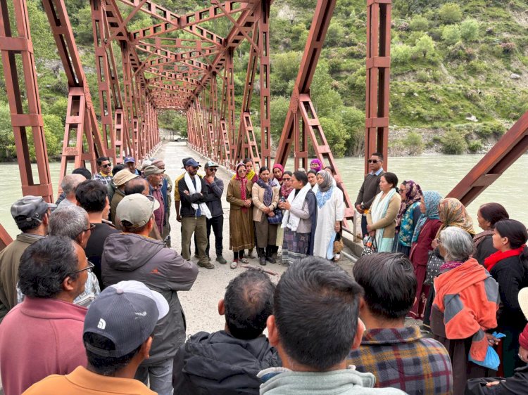 मानसून सीजन के लिए सभी आवश्यक तैयारियों पर आयोजित की गई बैठक