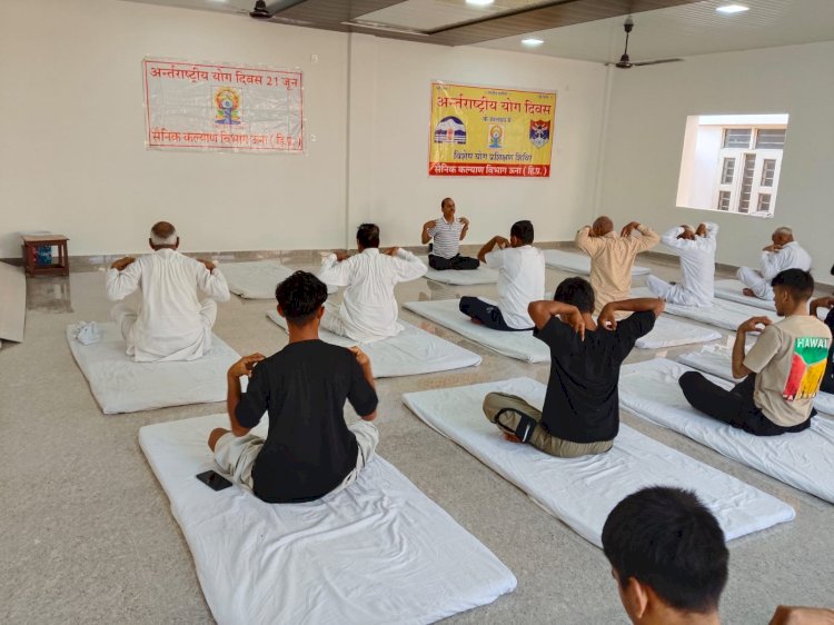 अंतरराष्ट्रीय योग दिवस पर जिला सैनिक कल्याण कार्यालय ऊना में विशेष योग सत्र आयोजित