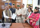 रामपुर में भाजपा को झटका, क्षेत्र के प्रमुख नेता बृजलाल अपने 300 से अधिक समर्थकों सहित कांग्रेस में शामिल