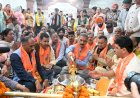 कांग्रेस का  कांग्रेस का राम मंदिर चंदा चोरी के विरुद्ध हल्ला बोल  मुख्यमंत्री के नेतृत्व में राम मंदिर तक नारेबाजी..राम मंदिर में किया हवन, हनुमान मंदिर में पढ़ा चालीसा विरुद्ध हल्ला बोल  मुख्यमंत्री के नेतृत्व में राम मंदिर तक नारेबाजी..राम मंदिर में किया हवन, हनुमान मंदिर में पढ़ा चालीसा