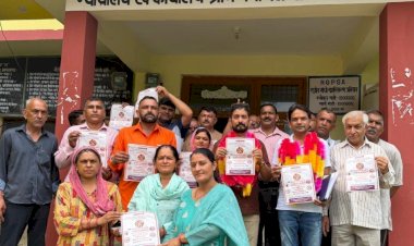नाहन  : आदर्श संस्था ने ग्राम पंचायत रामा धौण में चलाया नशा मुक्ति जागरूकता अभियान, नई पंचायत इकाई का गठन