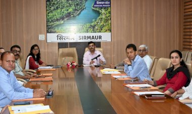 नाहन : मेरा भारत अभियान को जमीनी स्तर तक पंहुचाने में सहायक होगी जिला सलाहकार समिति....