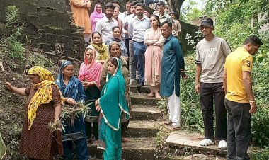 डीसी गंधर्वा राठौड़ ने ब्राहलड़ी और नारा में लिए जलस्रोतों की सफाई का जायजा इस अभियान में आम लोगों, विशेषकर महिलाओं की भागीदारी की सराहना की