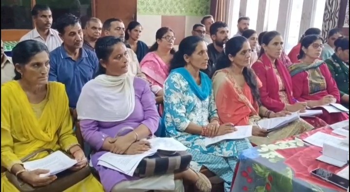 नाहन : मोदी सरकार ने 12 वर्षों में लिए किसान मजदूर विरोधी फैसले……