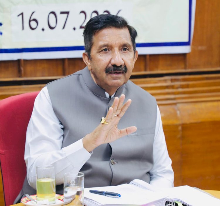 प्रदेश में नई इलेक्ट्रिक बसों का संचालन शीघ्र, चार नए ई-डिपो शुरू होंगेः मुकेश अग्निहोत्री